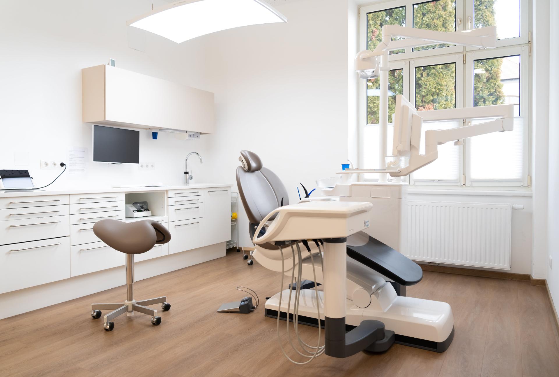 Dr. Zizlavsky_240-min